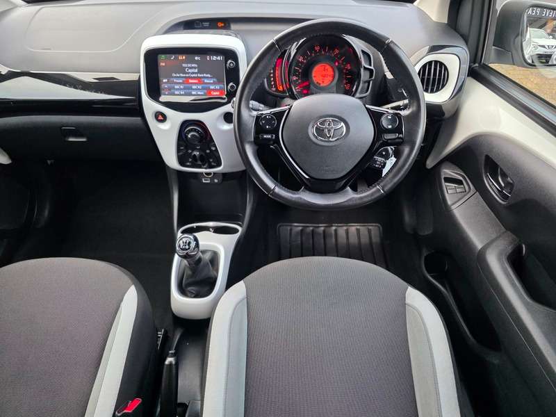 2016 TOYOTA AYGO 2016 TOYOTA AYGO