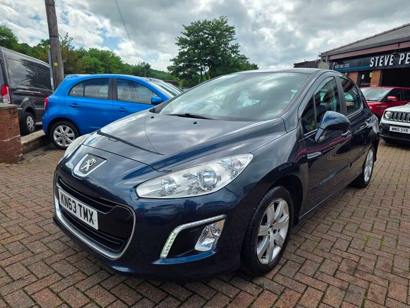 A 2013 PEUGEOT 308 HDI ACTIVE NAVIGATION VERSION A 2013 PEUGEOT 308 HDI ACTIVE NAVIGATION VERSION