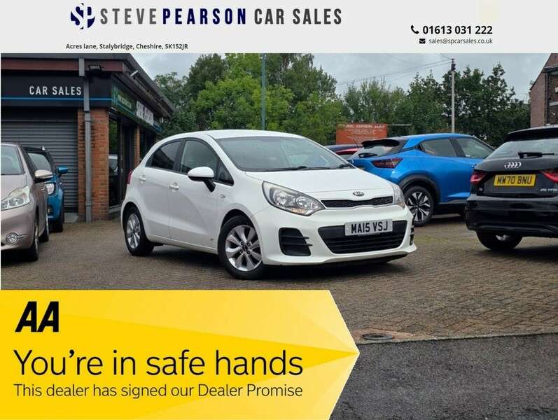 A 2015 KIA RIO SR7 A 2015 KIA RIO SR7