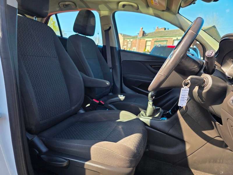 A 2019 VAUXHALL MOKKA DESIGN NAV CDTI ECOTEC S/S A 2019 VAUXHALL MOKKA DESIGN NAV CDTI ECOTEC S/S