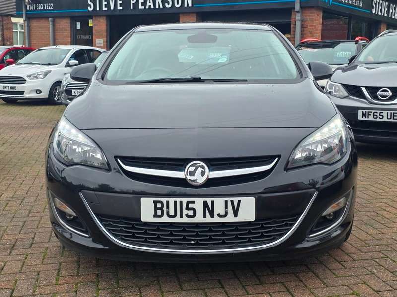 A 2015 VAUXHALL ASTRA SRI CDTI S/S A 2015 VAUXHALL ASTRA SRI CDTI S/S