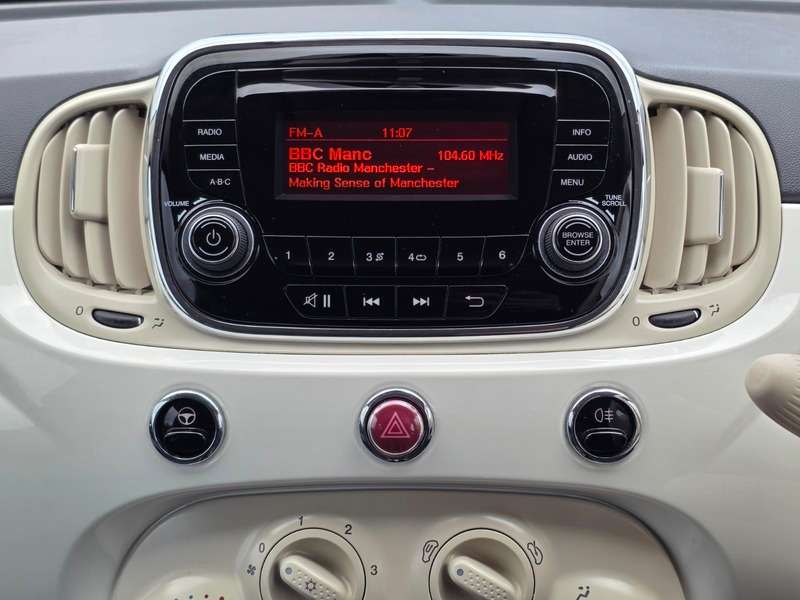 2017 FIAT 500 2017 FIAT 500