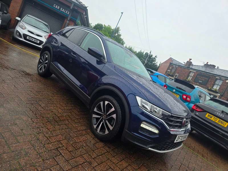 2021 VOLKSWAGEN T-ROC 2021 VOLKSWAGEN T-ROC