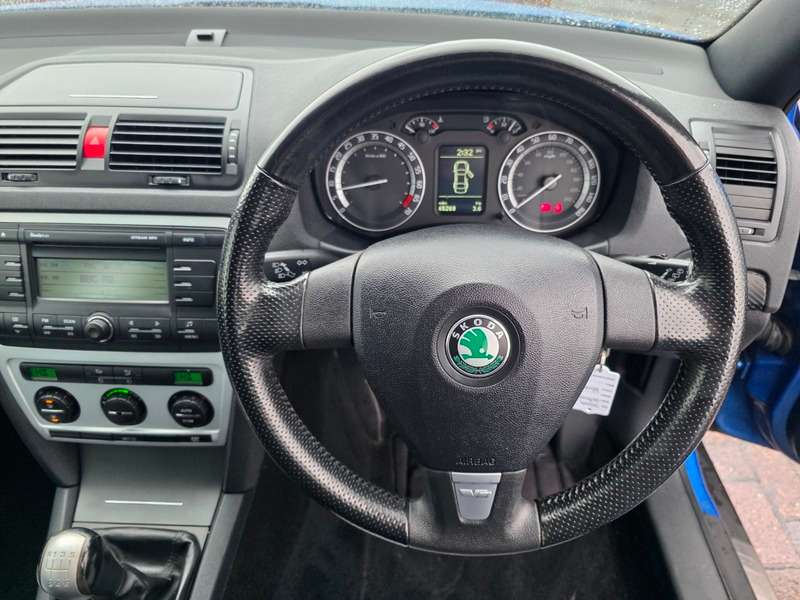 2009 SKODA OCTAVIA 2009 SKODA OCTAVIA