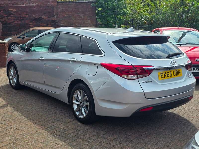 2015 HYUNDAI I40 2015 HYUNDAI I40