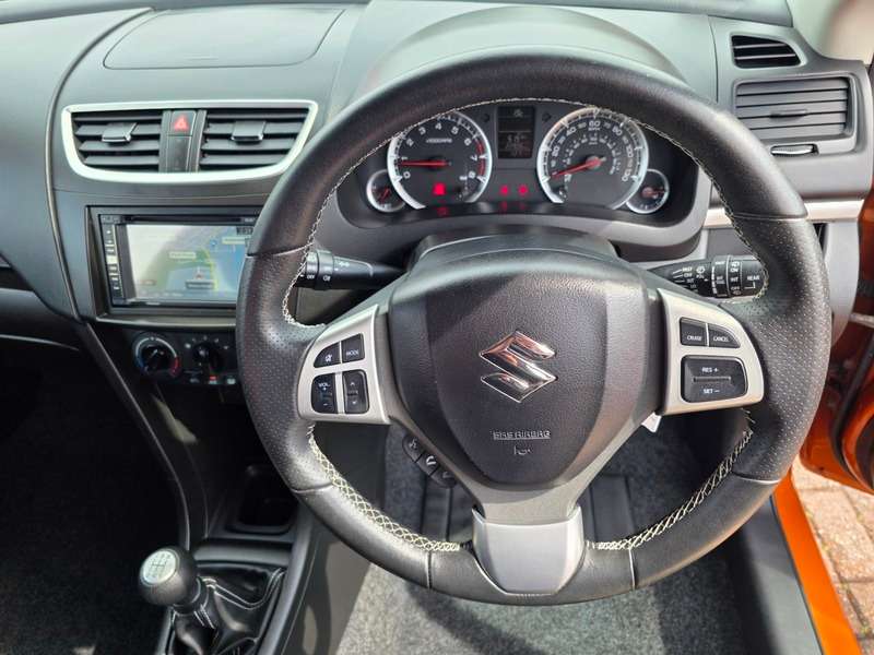 2017 SUZUKI SWIFT 2017 SUZUKI SWIFT