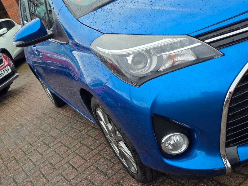 2015 TOYOTA YARIS 2015 TOYOTA YARIS