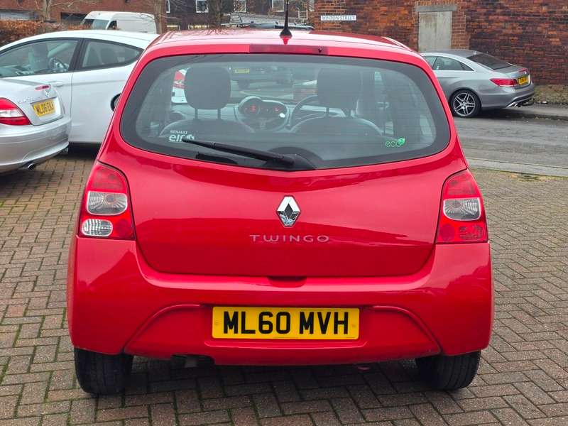 2010 RENAULT TWINGO 2010 RENAULT TWINGO