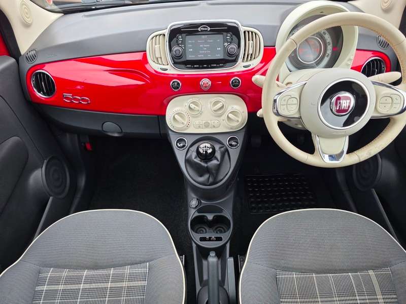2017 FIAT 500 2017 FIAT 500