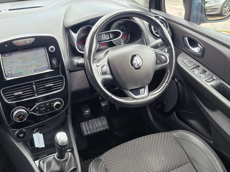 2018 RENAULT CLIO 2018 RENAULT CLIO