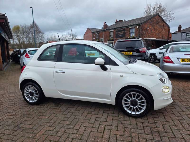 2017 FIAT 500 2017 FIAT 500