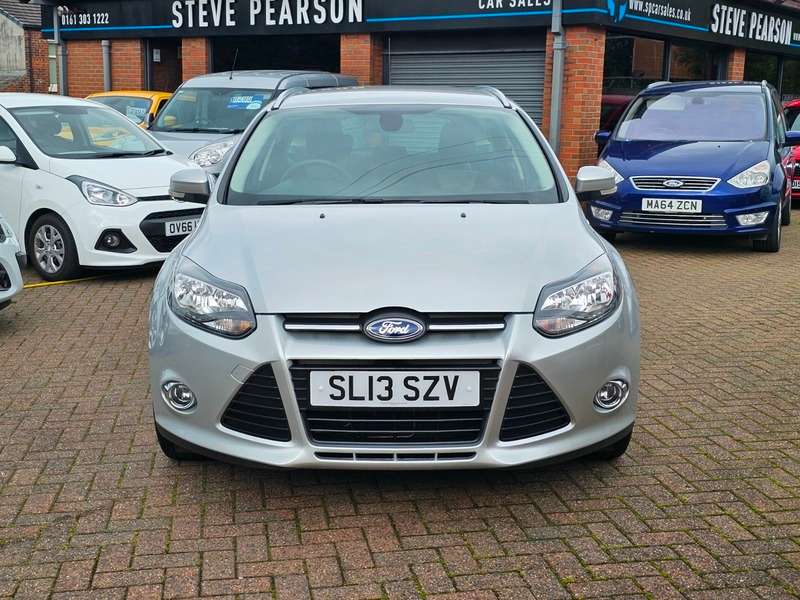 A 2013 FORD FOCUS ZETEC A 2013 FORD FOCUS ZETEC