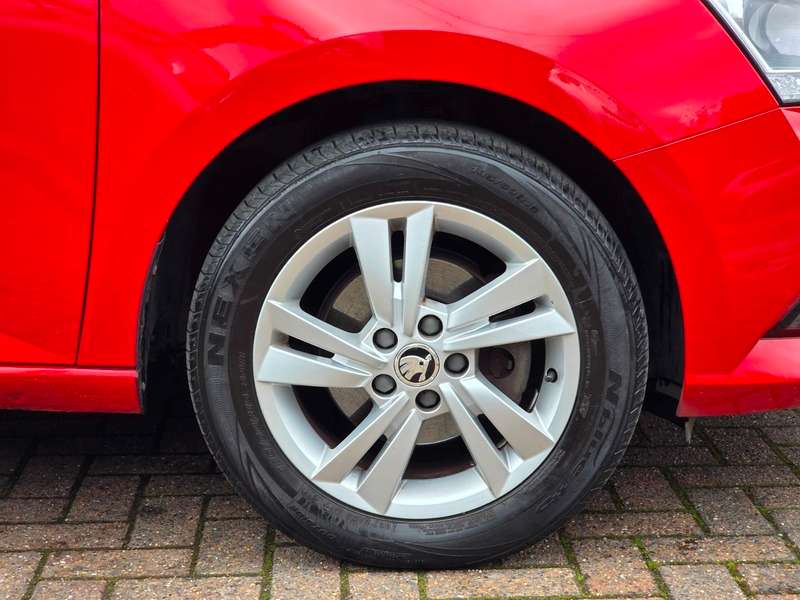 2018 SKODA FABIA 2018 SKODA FABIA