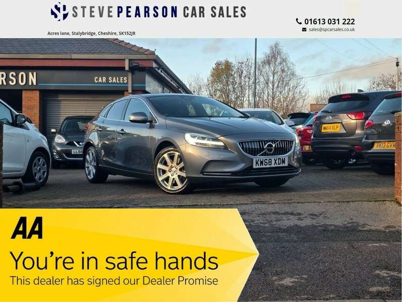 2019 VOLVO V40 2019 VOLVO V40