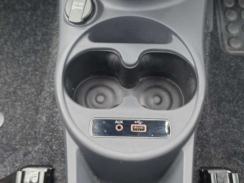 2017 FIAT 500 2017 FIAT 500