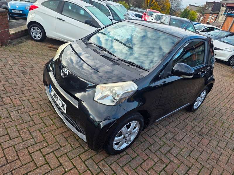 2009 TOYOTA IQ 2009 TOYOTA IQ