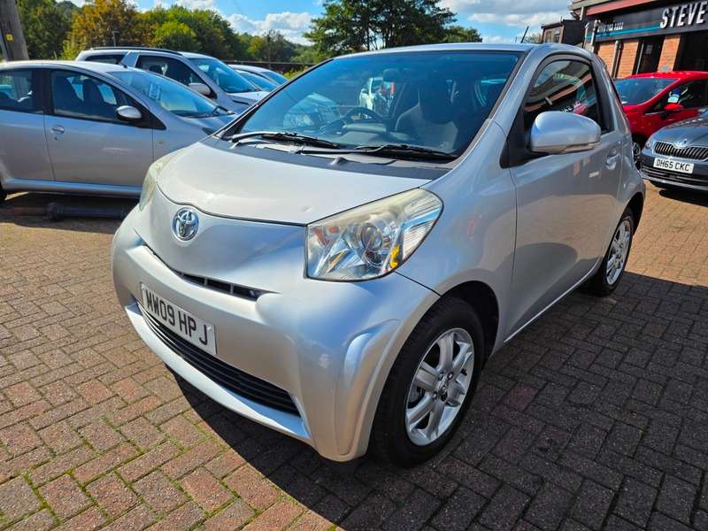 2009 TOYOTA IQ 2009 TOYOTA IQ