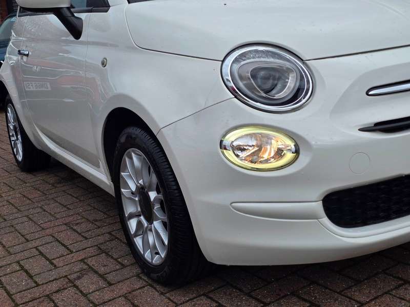 2017 FIAT 500 2017 FIAT 500