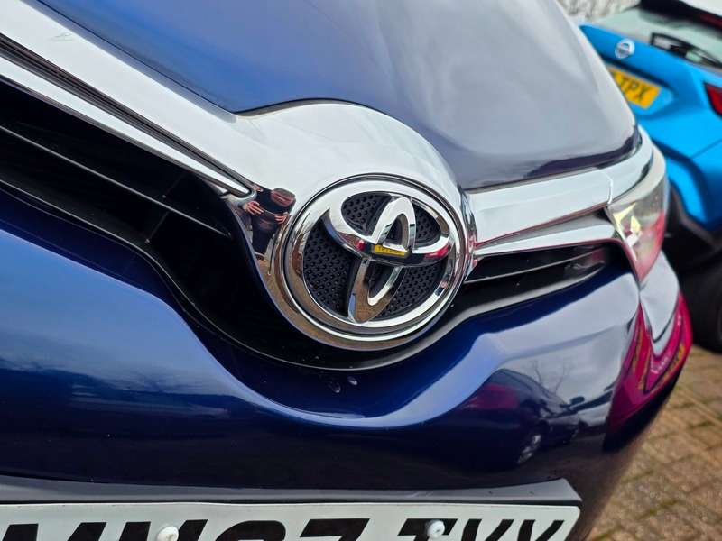 2018 TOYOTA AURIS 2018 TOYOTA AURIS