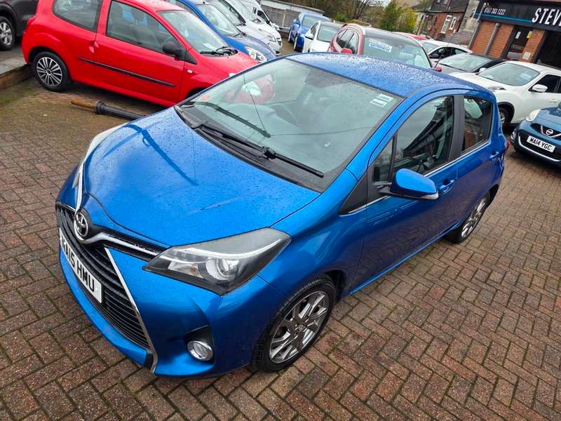 2015 TOYOTA YARIS 2015 TOYOTA YARIS