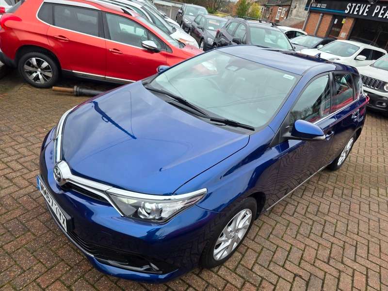 2018 TOYOTA AURIS 2018 TOYOTA AURIS