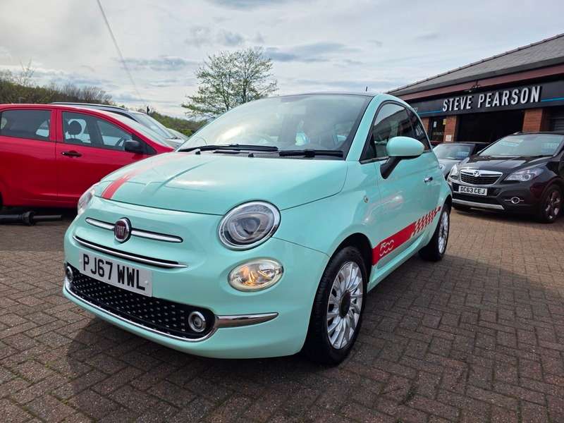 A 2017 FIAT 500 LOUNGE A 2017 FIAT 500 LOUNGE