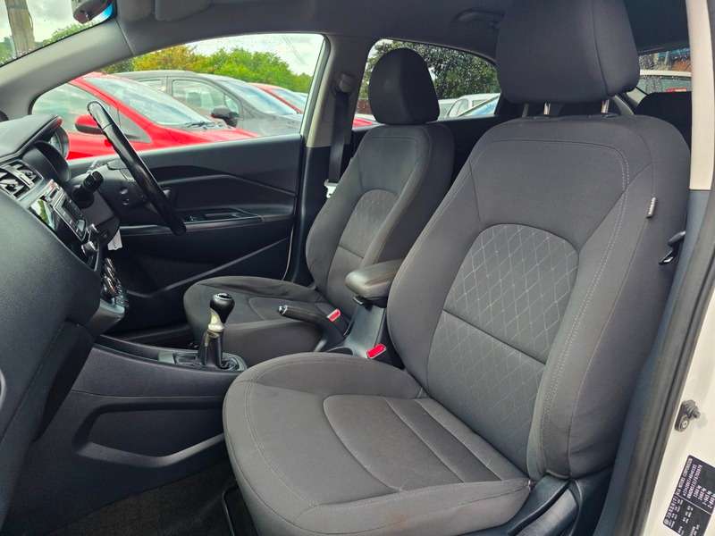 2015 KIA RIO 2015 KIA RIO