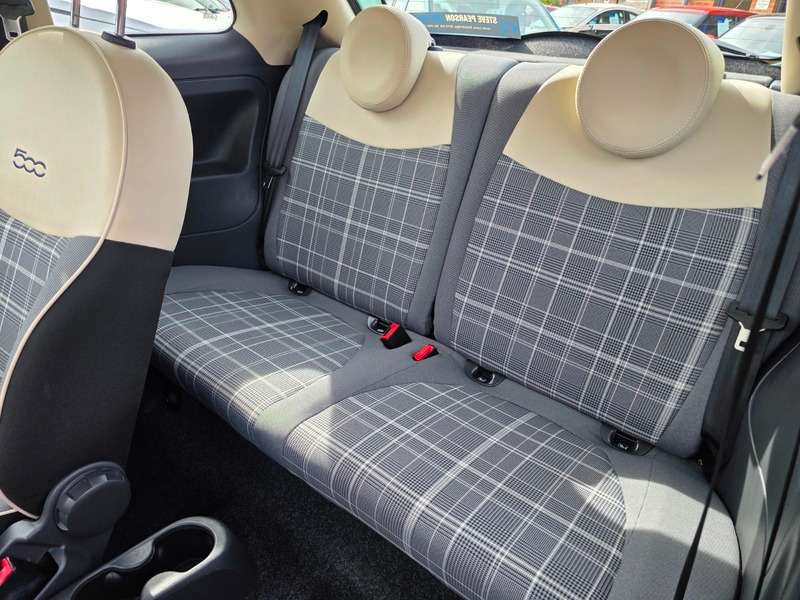 2017 FIAT 500 2017 FIAT 500