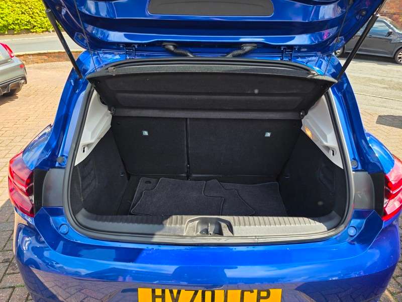 2020 RENAULT CLIO 2020 RENAULT CLIO