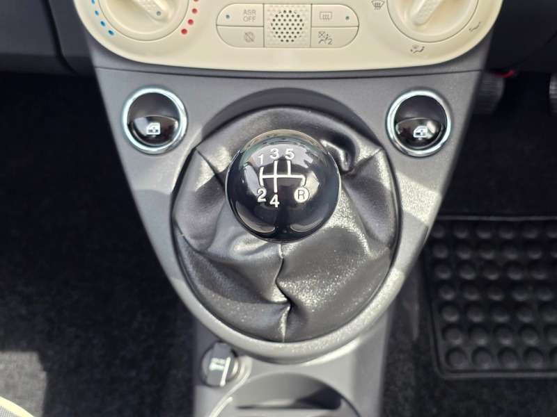 2017 FIAT 500 2017 FIAT 500