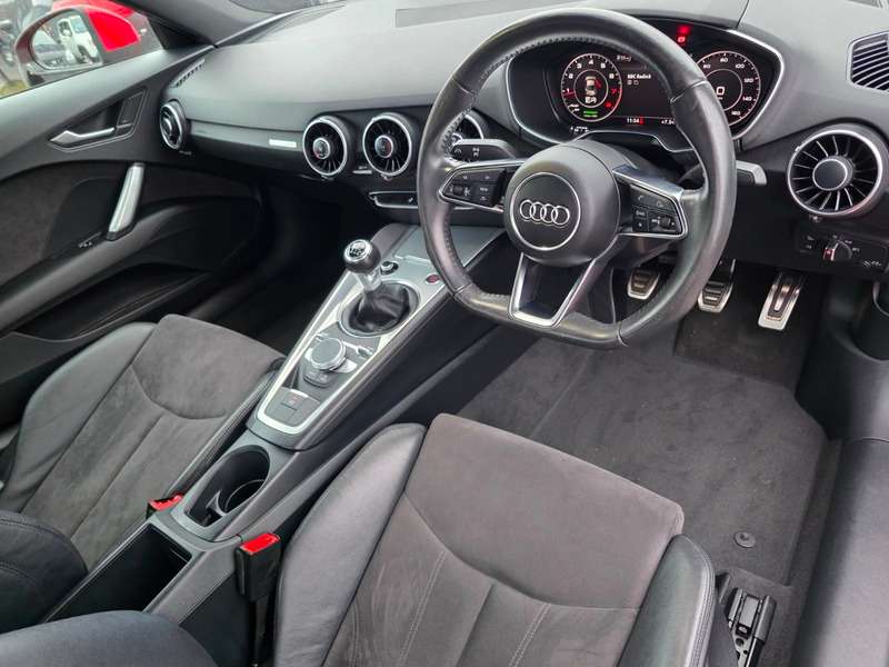 2015 AUDI TT 2015 AUDI TT