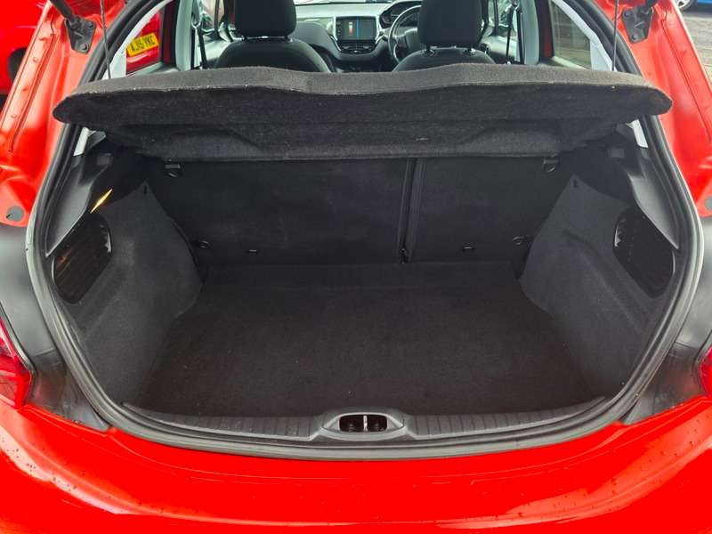 2018 PEUGEOT 208 2018 PEUGEOT 208