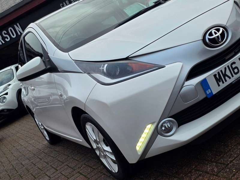 2016 TOYOTA AYGO 2016 TOYOTA AYGO