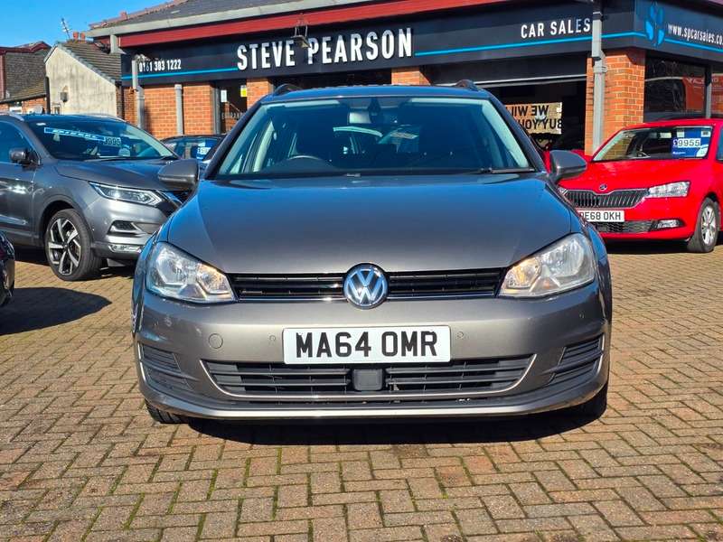 A 2014 VOLKSWAGEN GOLF SE TDI BLUEMOTION TECHNOLOGY A 2014 VOLKSWAGEN GOLF SE TDI BLUEMOTION TECHNOLOGY