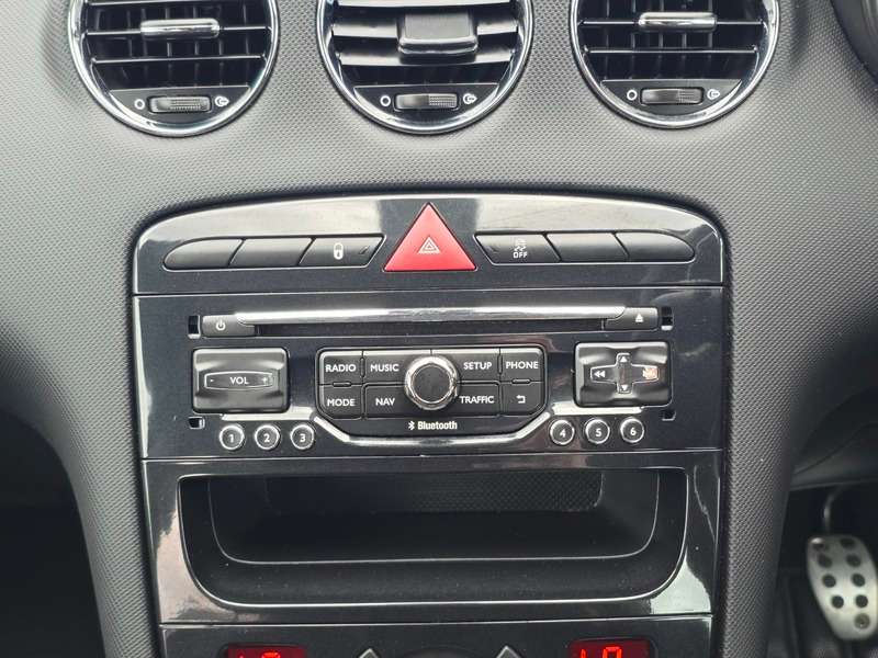 2013 PEUGEOT 308 2013 PEUGEOT 308