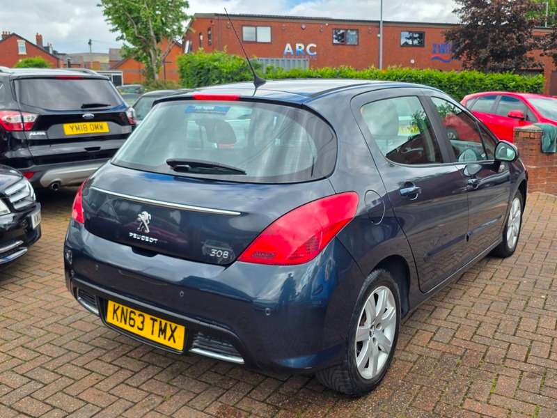2013 PEUGEOT 308 2013 PEUGEOT 308