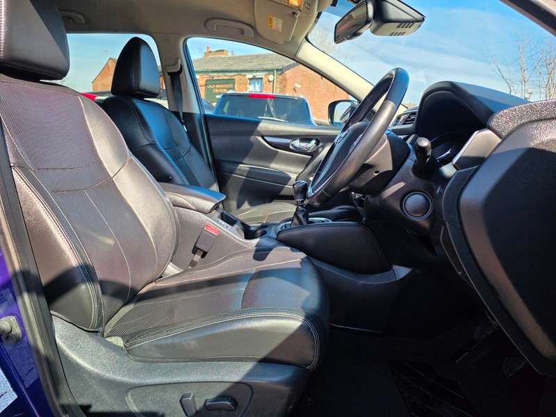 A 2015 NISSAN QASHQAI DCI TEKNA A 2015 NISSAN QASHQAI DCI TEKNA