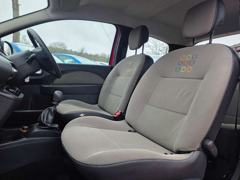 2010 RENAULT TWINGO 2010 RENAULT TWINGO