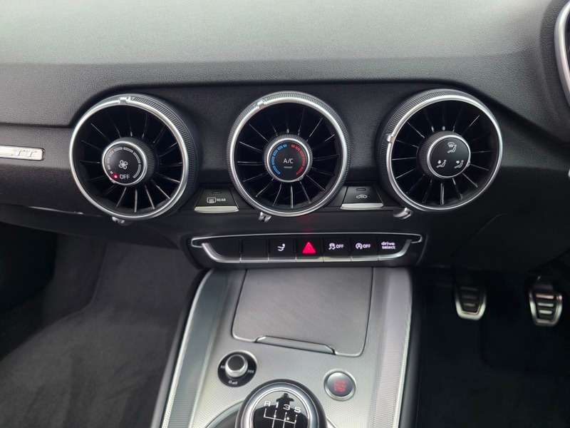 2015 AUDI TT 2015 AUDI TT