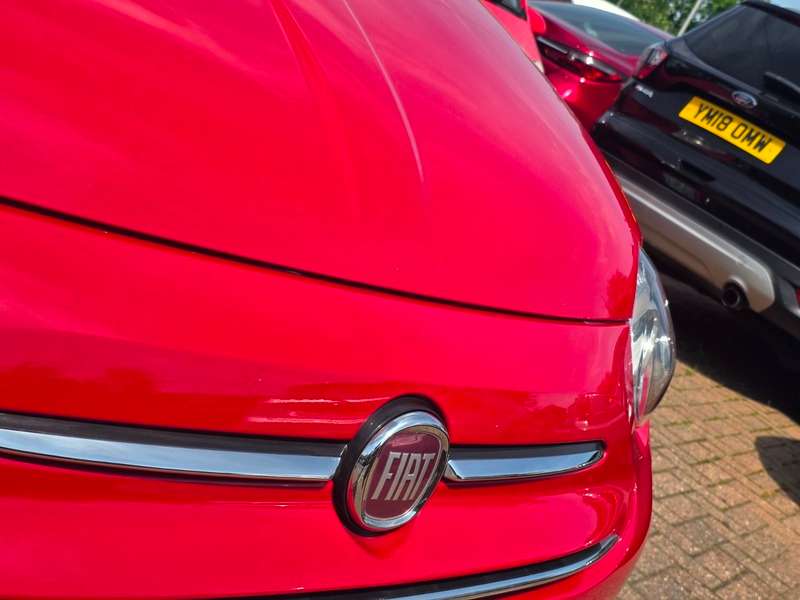 2019 FIAT 500 2019 FIAT 500