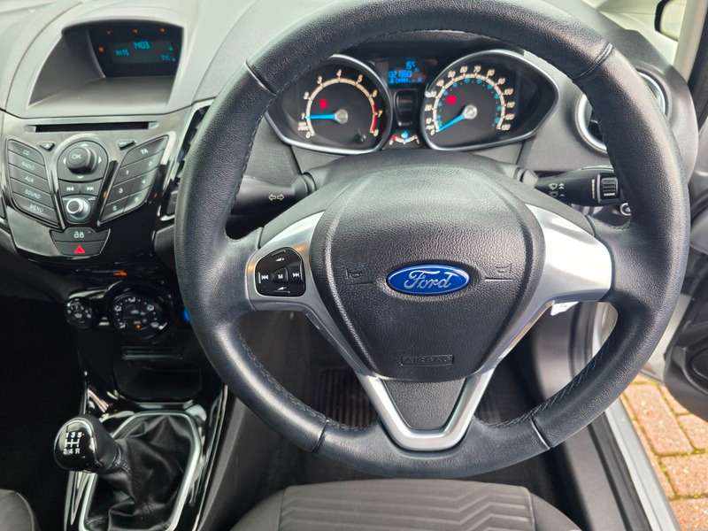 2013 FORD FIESTA 2013 FORD FIESTA