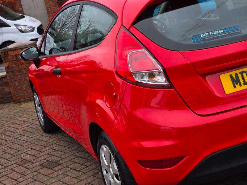 2015 FORD FIESTA 2015 FORD FIESTA