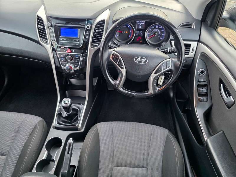 2015 HYUNDAI I30 2015 HYUNDAI I30