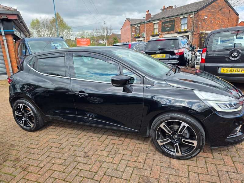 2018 RENAULT CLIO 2018 RENAULT CLIO