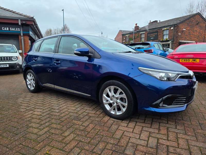 2018 TOYOTA AURIS 2018 TOYOTA AURIS