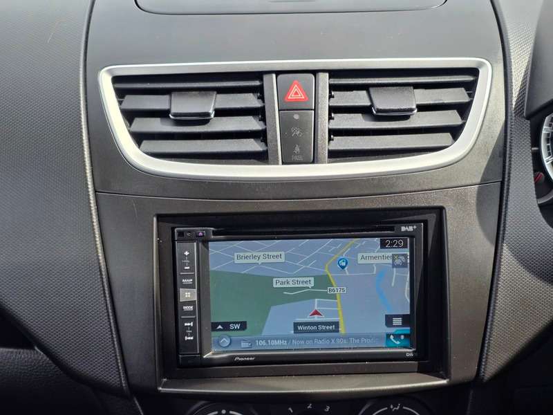 2017 SUZUKI SWIFT 2017 SUZUKI SWIFT