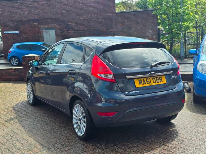2011 FORD FIESTA 2011 FORD FIESTA