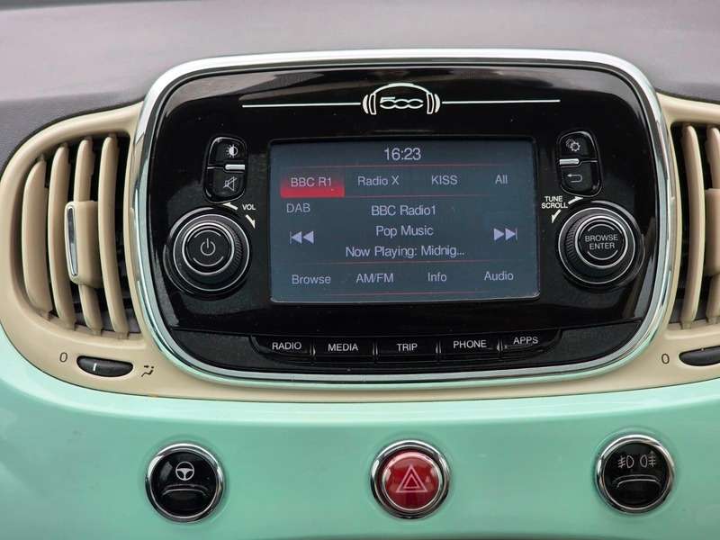 2016 FIAT 500 2016 FIAT 500