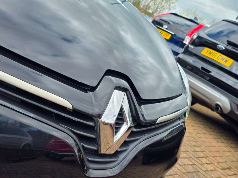 2018 RENAULT CLIO 2018 RENAULT CLIO