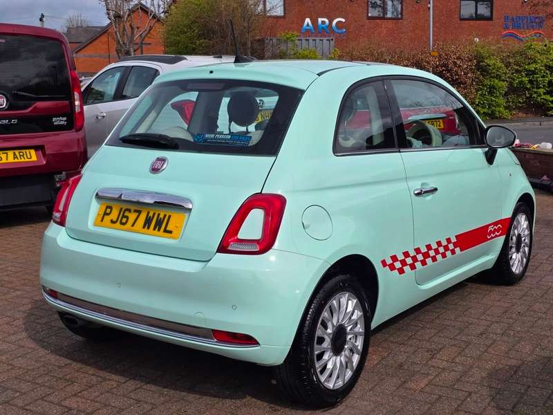 2017 FIAT 500 2017 FIAT 500